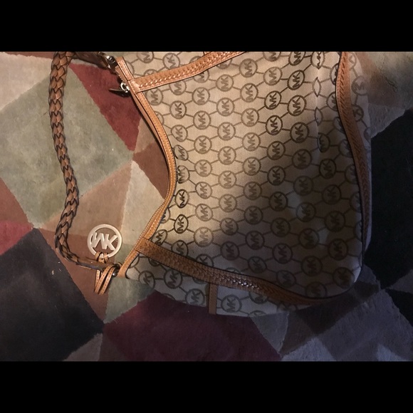 MK Bag - Picture 3 of 6